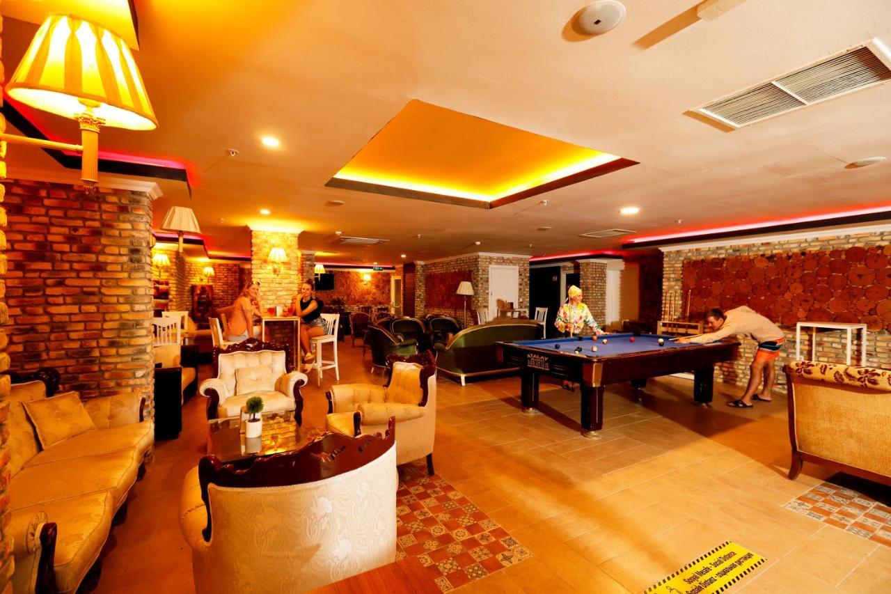 Golden Sunset Hotel&Spa Kemer Zewnętrze zdjęcie The Sports Bar