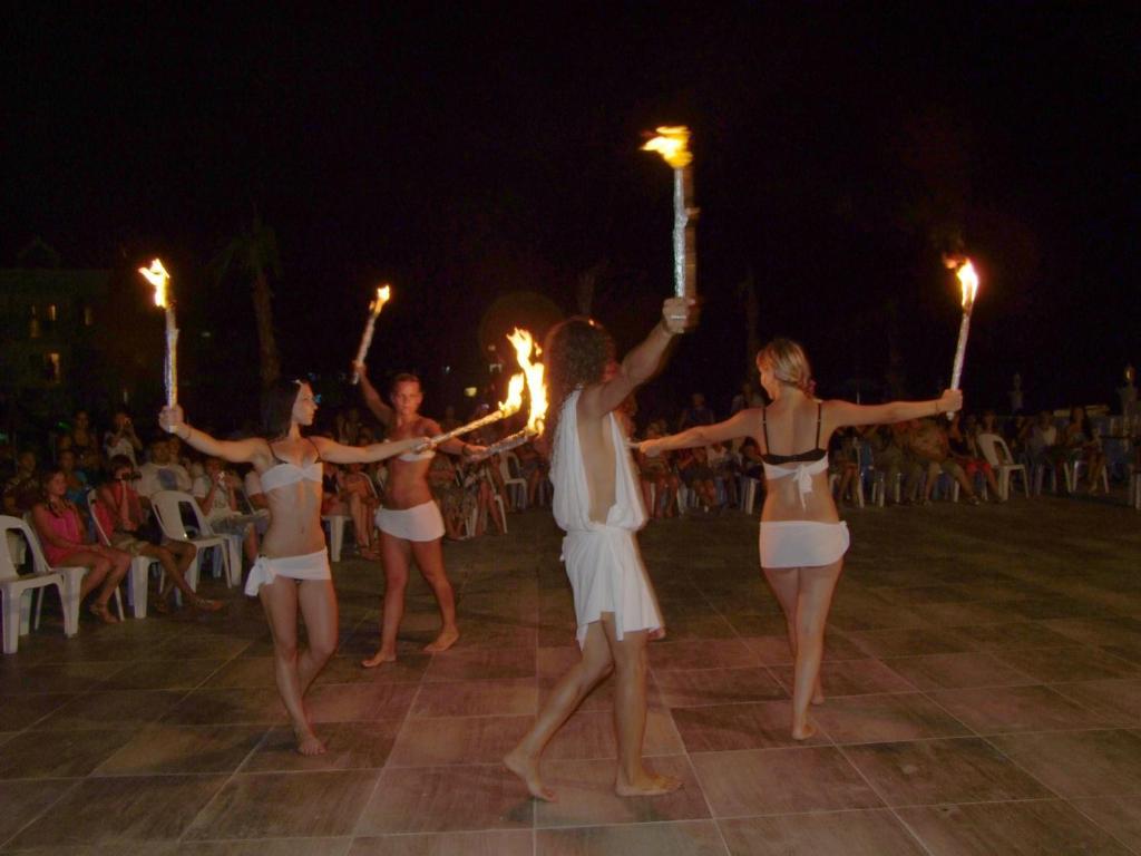 Golden Sunset Hotel&Spa Kemer Zewnętrze zdjęcie Torch relay at Olympia
