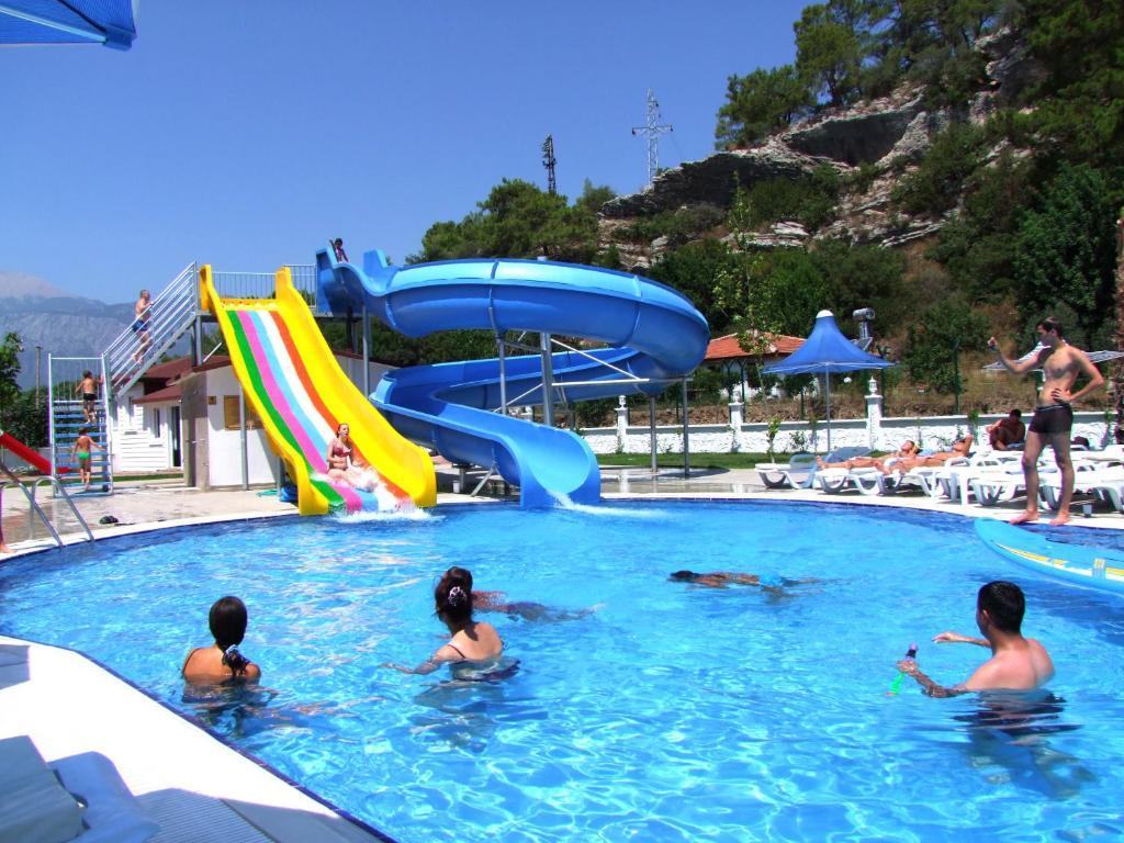 Golden Sunset Hotel&Spa Kemer Zewnętrze zdjęcie A water park in Turkey