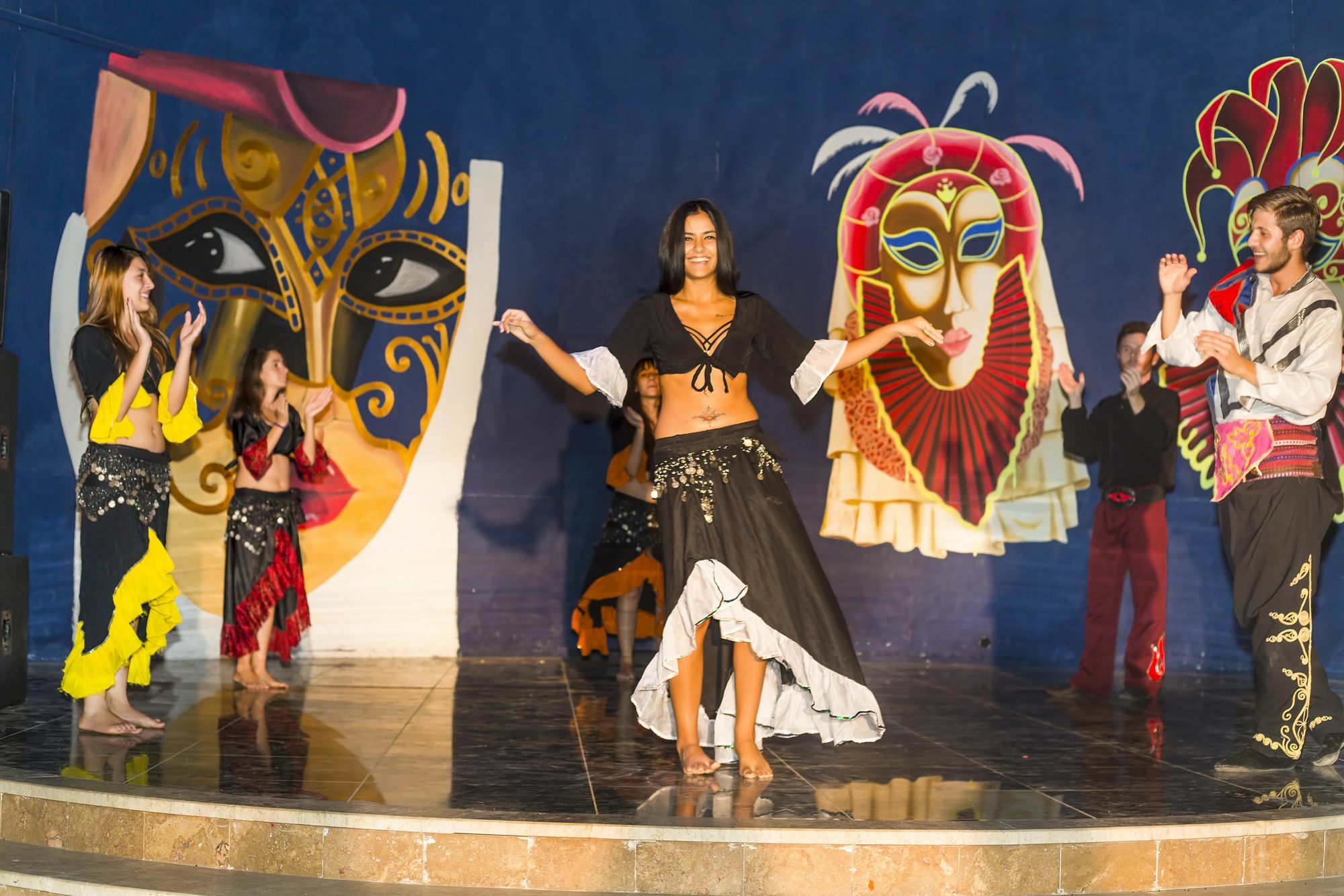 Golden Sunset Hotel&Spa Kemer Zewnętrze zdjęcie Carnival in Luzern